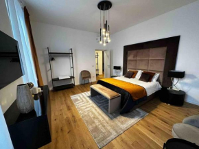 CURATO COLLECTION APARTMENTS